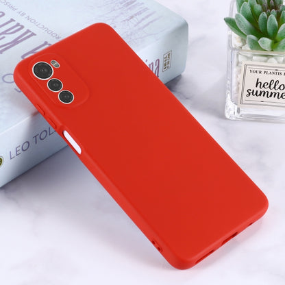 For Motorola Moto E32 4G Pure Color Liquid Silicone Shockproof Phone Case(Red) - Motorola Cases by buy2fix | Online Shopping UK | buy2fix